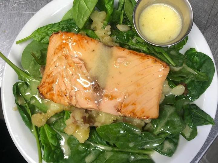 Squeeze Inn Best Food In Clark Fork, Idaho