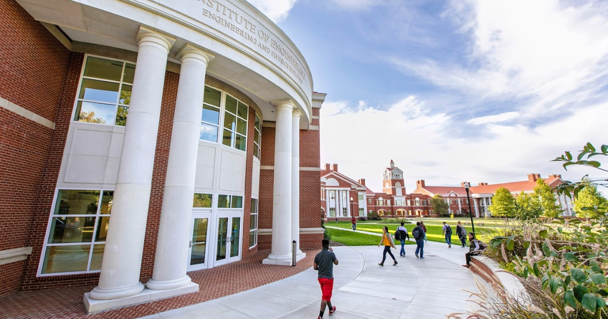 This Small College Town In Kentucky Is Filled With Things To Do