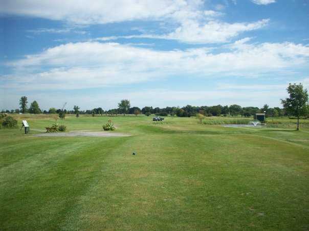 Landings Golf Course & Teaching Centre in Kingston