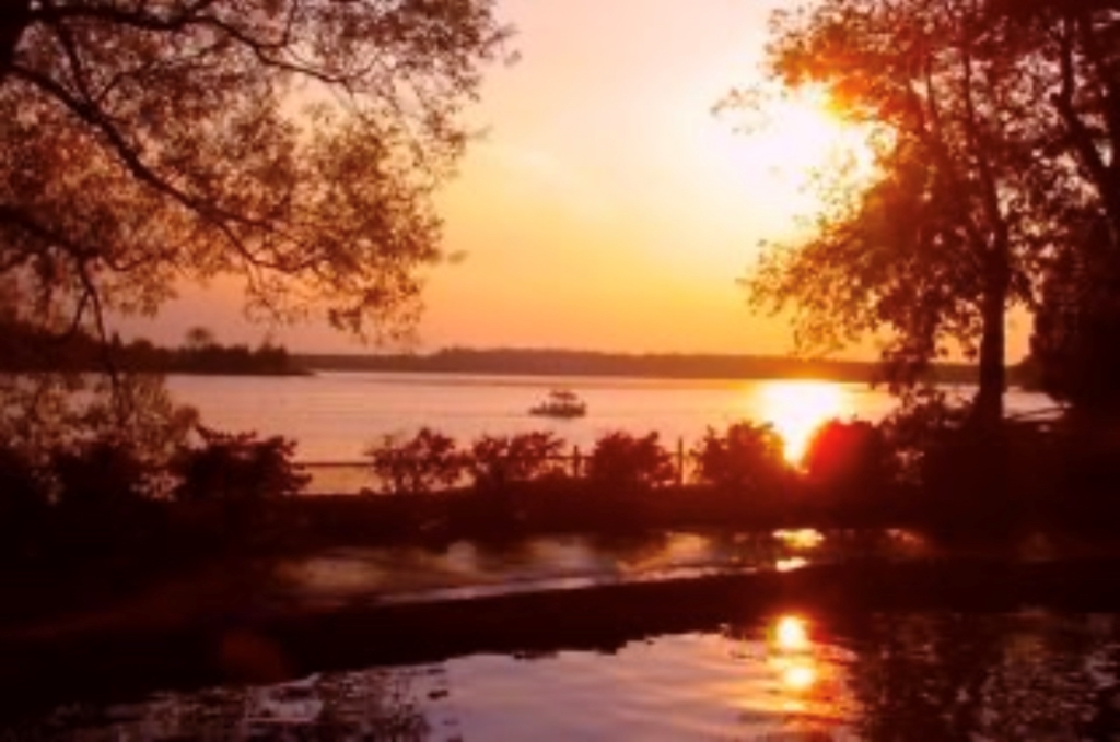 Southern Ontario 3 Bedroom Vacation Cottage Rentals Puslinch, Niagara Falls