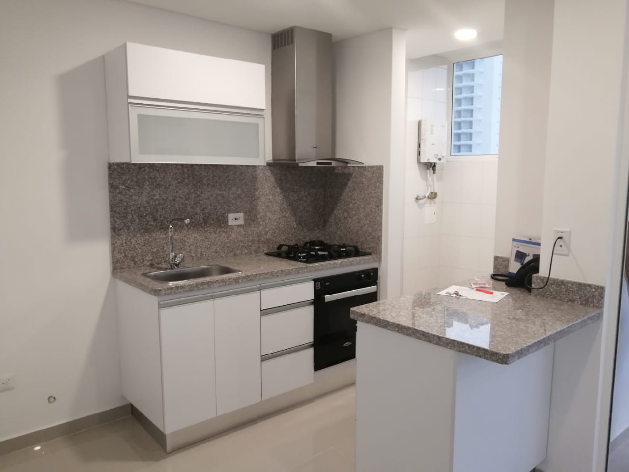 EDIFICIO SAN MARINO APT 506 Constructora Opcion 2000