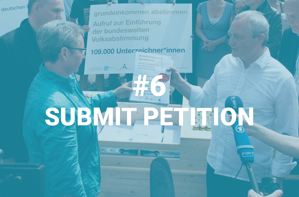 6 Petitie Overhandigen