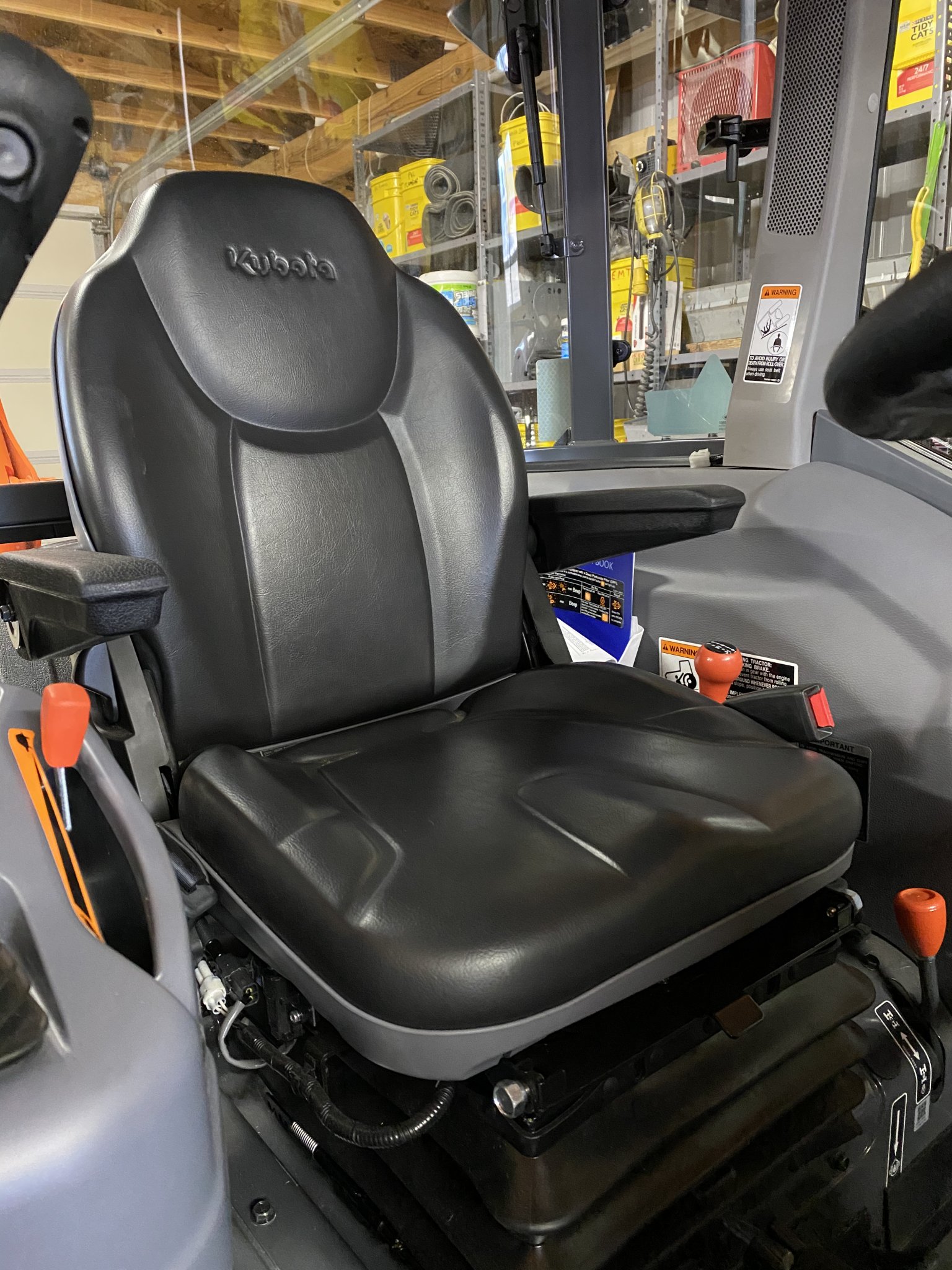 MX5400 Suspension seat with arm rests Durafit Seat Cover number