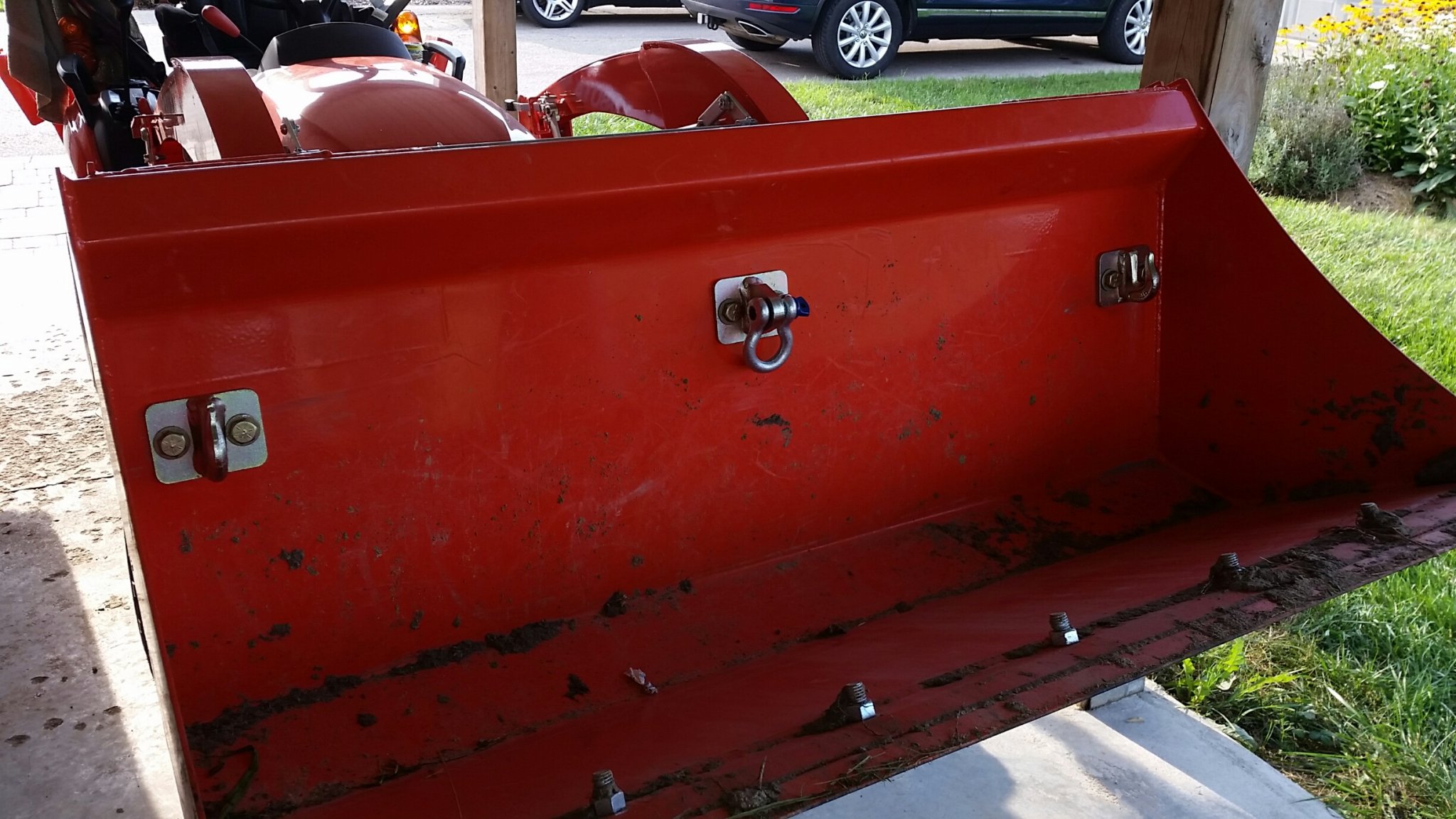 Bolt on bucket chain hooks OrangeTractorTalks Everything Kubota