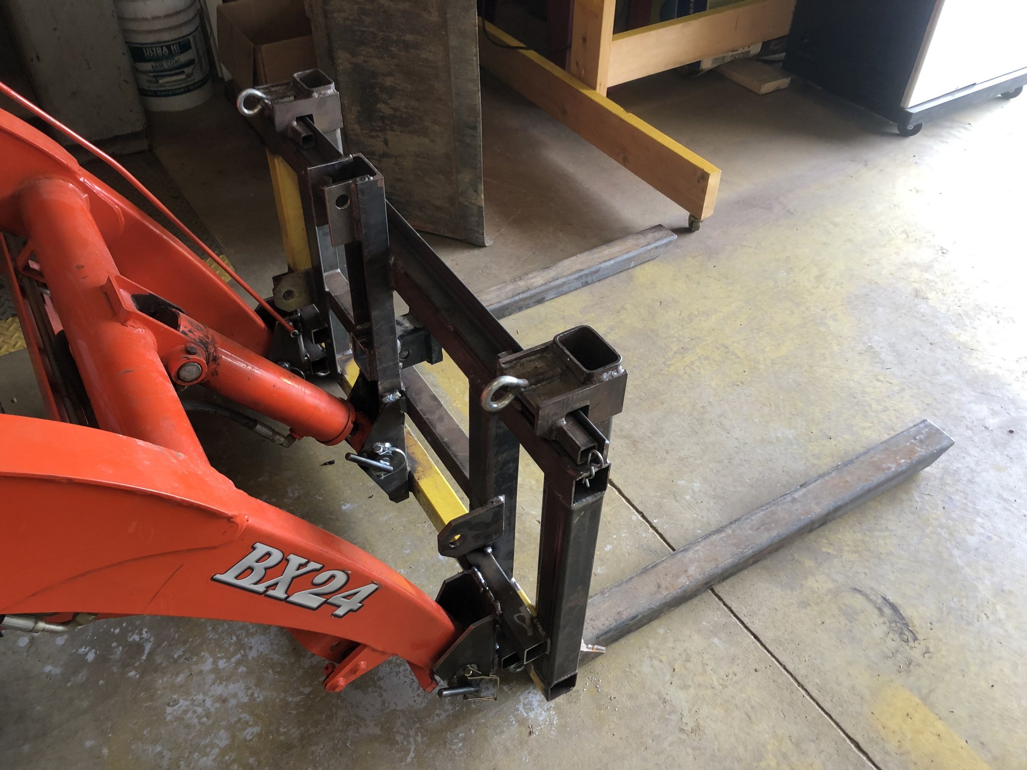 Loader/3pt pallet forks OrangeTractorTalks Everything Kubota