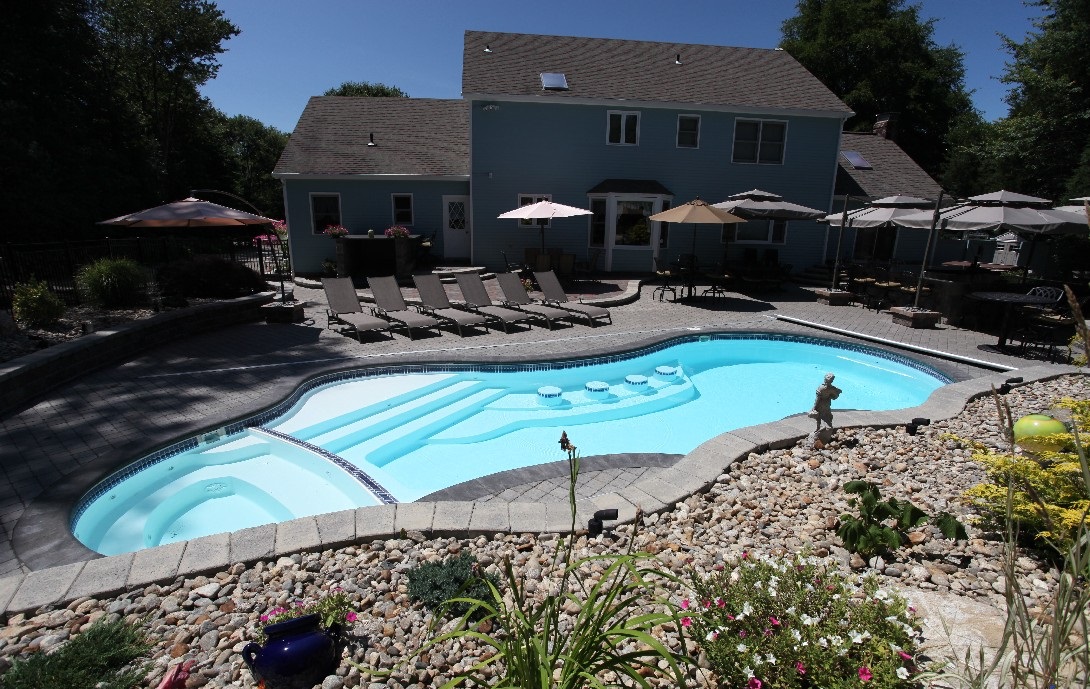 Pool Installation Burlington, Mississauga, Oakville Orchid Pools