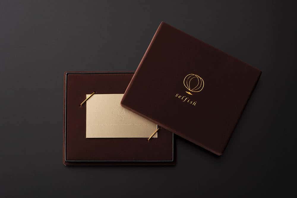 会員カード用のギフトボックス 制作例 ルの箱・パッケージの印刷通販 ｜丸信