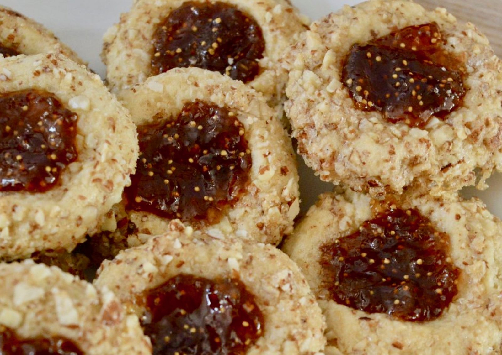 Recipe Italian Thumbprint Cookies With Fig Jam and Almonds Italian