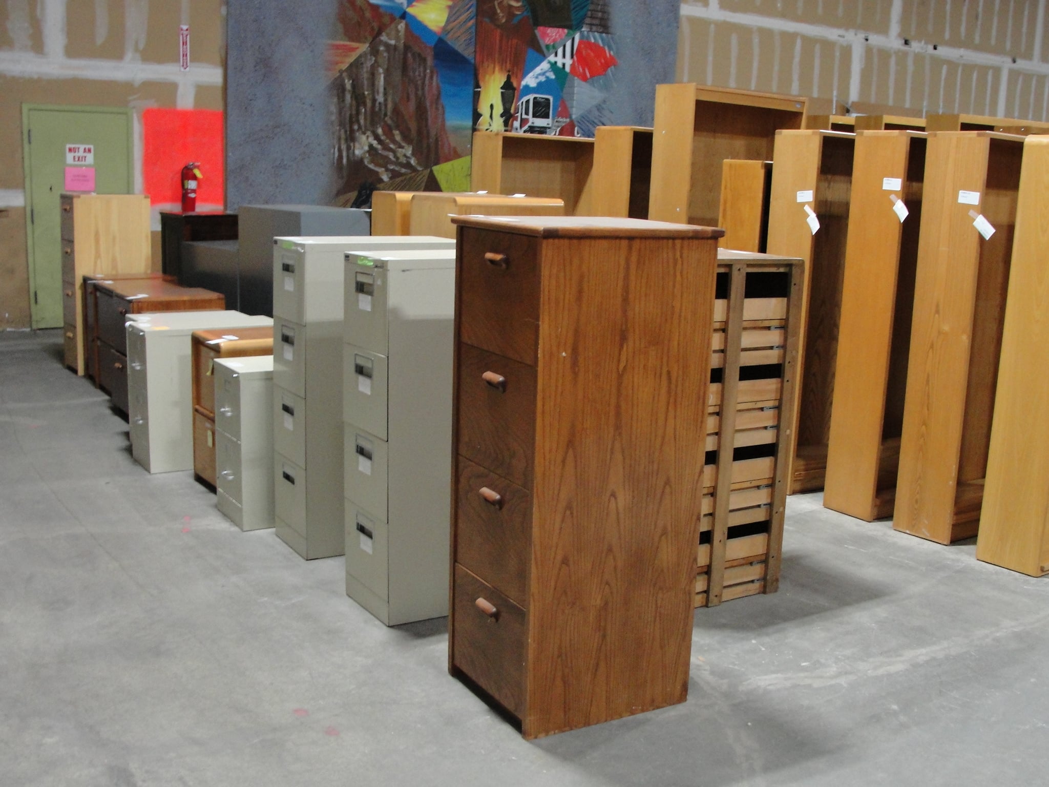 Department of Administrative Services Free Office Furniture to State