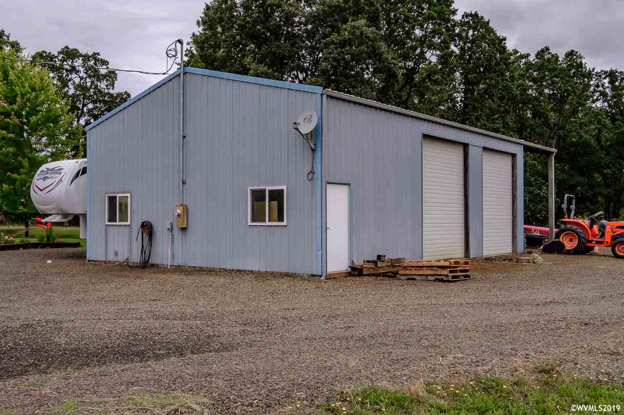 38861 Dr Lebanon Oregon Farm & Ranch Real Estate in Oregon