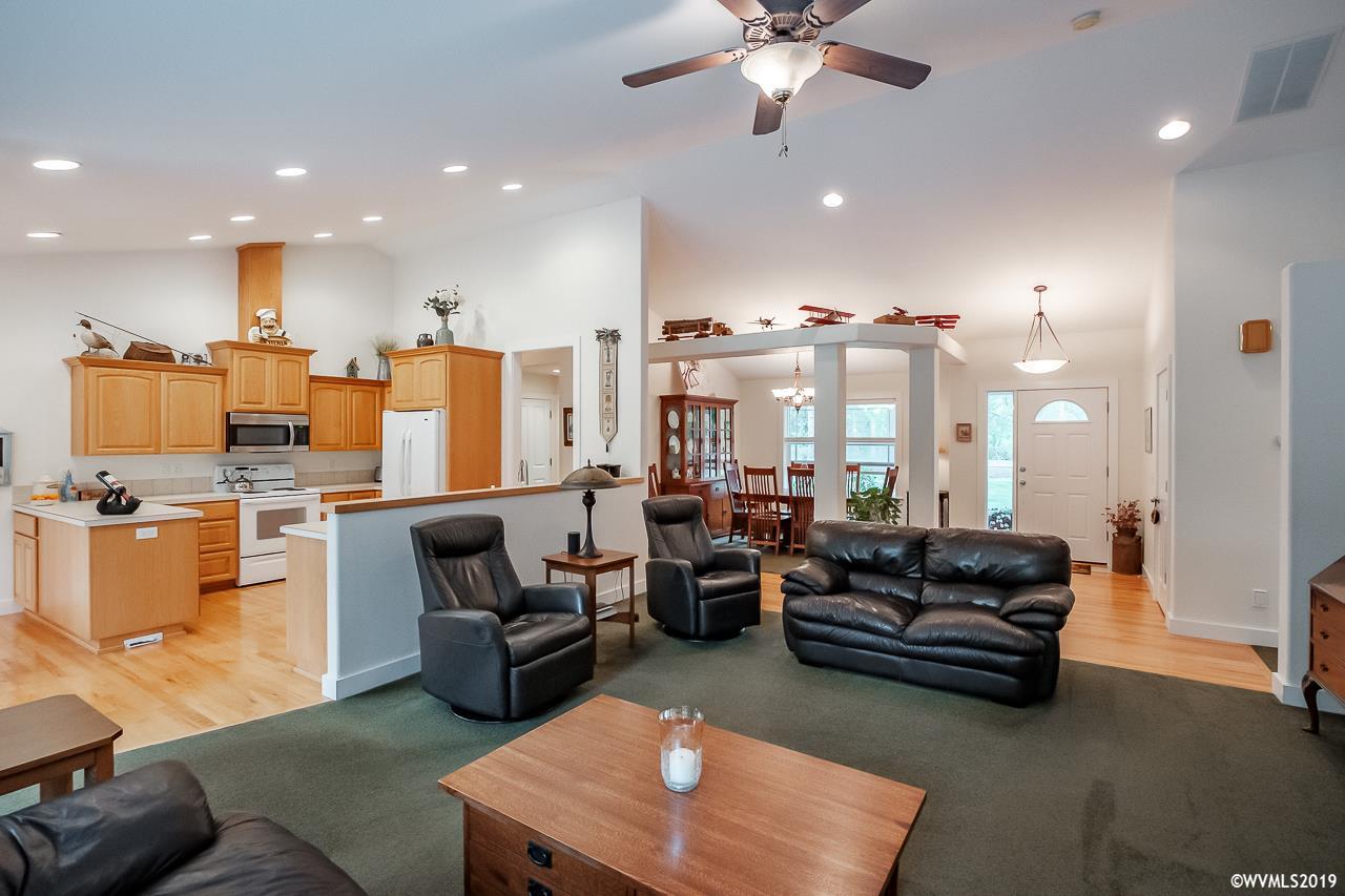 38861 Dr Lebanon Oregon Farm & Ranch Real Estate in Oregon