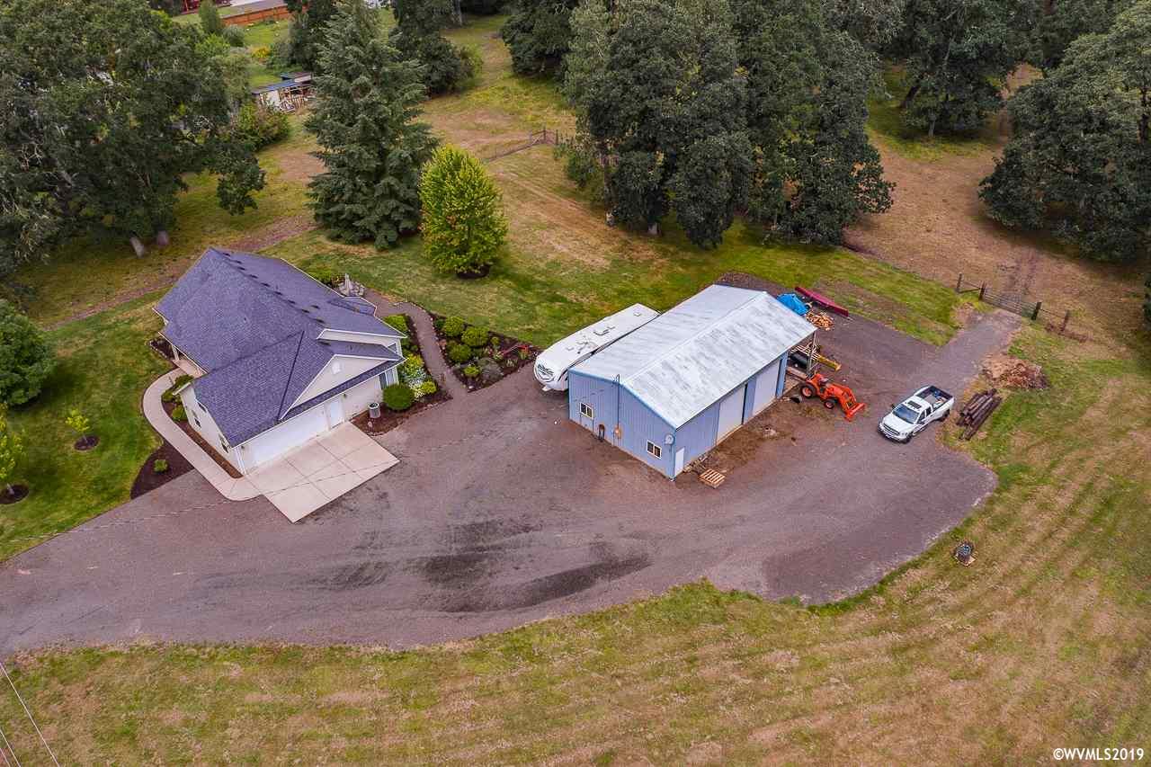 38861 Dr Lebanon Oregon Farm & Ranch Real Estate in Oregon