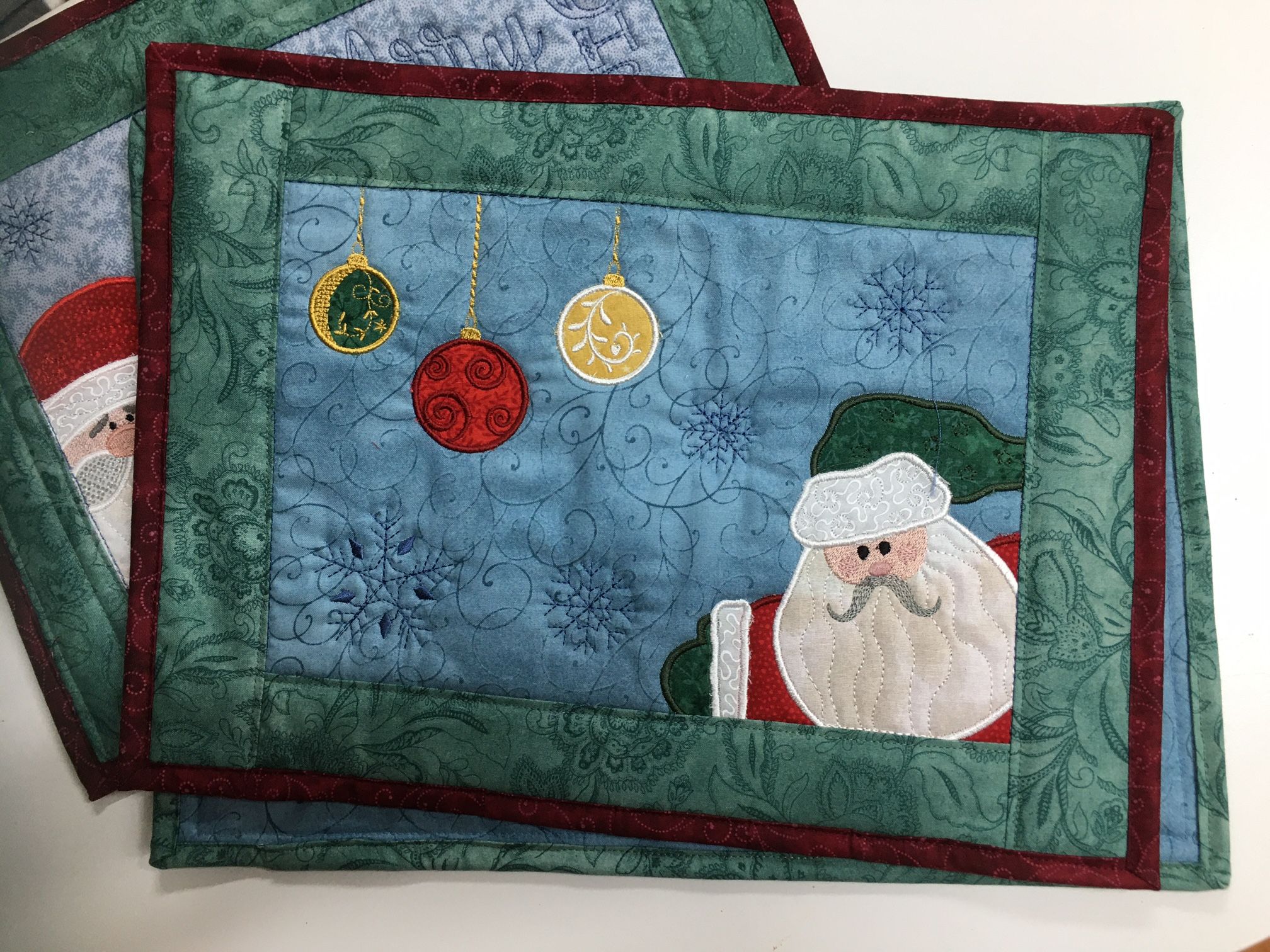 Santa Applique Placemats OregonPatchWorks