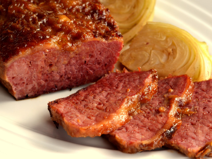6 Amazing Corned Beef Substitutes Organic Facts