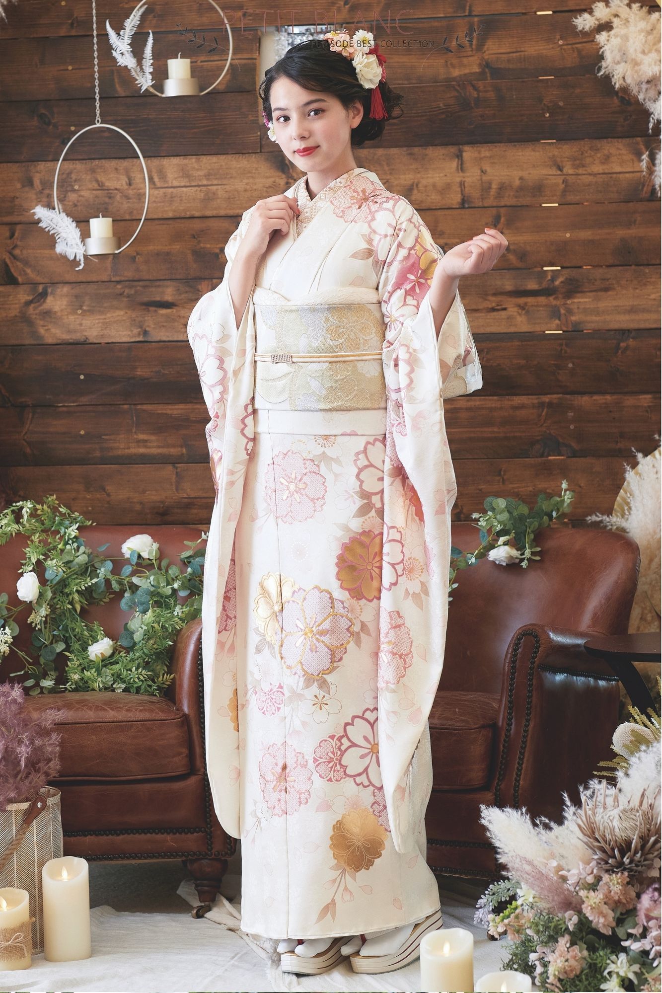 OR23006九重×中村里砂くすみ白×ピンクの新作振袖 成人式レンタル