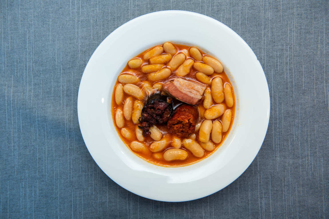 La de Cocina Cabal de Oviedo, la Mejor Fabada del Mundo ORIGEN