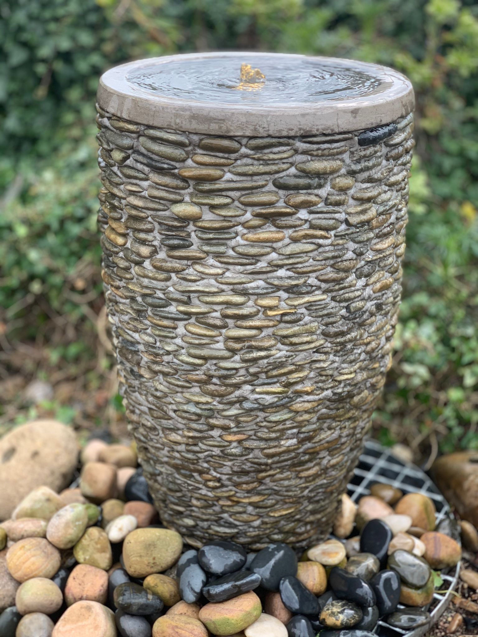 Pebble Vase Large Ornamental Classics