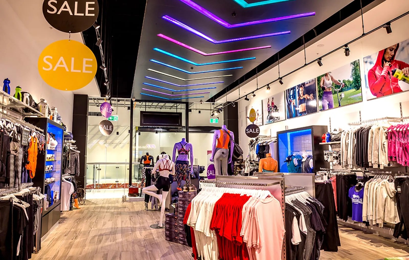 MY FIT WEAR Shopping Centre ORO Design + Architecture