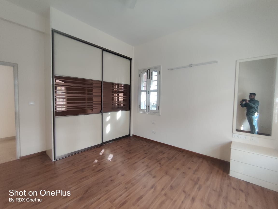 3BHK Villa For Rent In Prestige Lakeside Habitat, Varthur Property