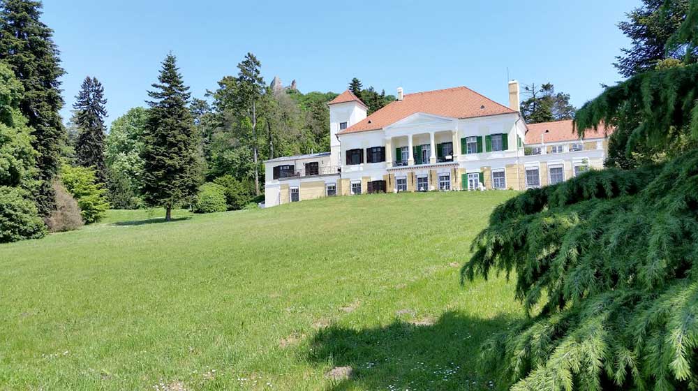 Book cheap flights to szigliget: Szigliget - Észak Balaton egyik leghangulatosabb ...