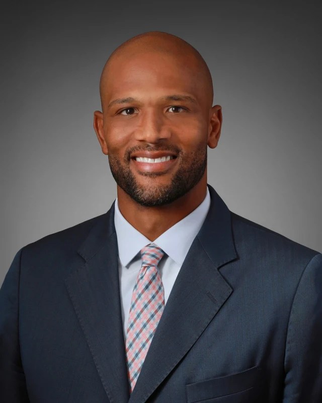 Expert Orthopedic Care by Dr. Jeremy Thompson at OrthoCarolina Huntersville" OrthoCarolina