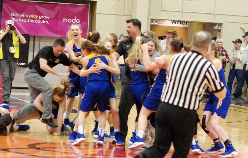 OSAAtoday 2A girls basketball tourney Heppner's big rally pays off