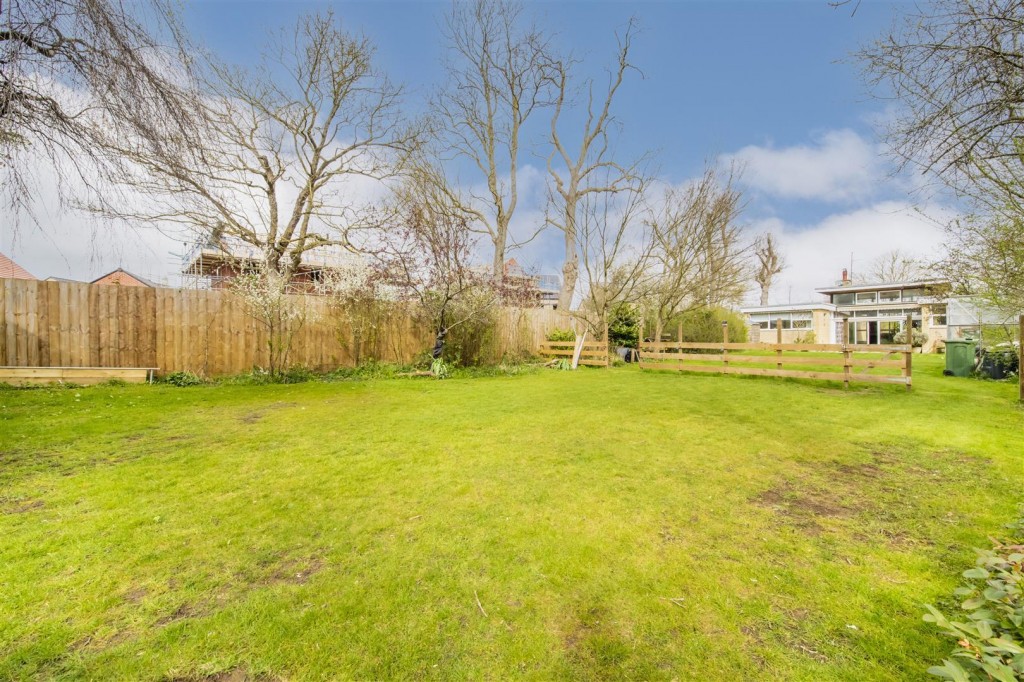 Cranford Road, Barton Seagrave, 4 bedroom, Bungalow