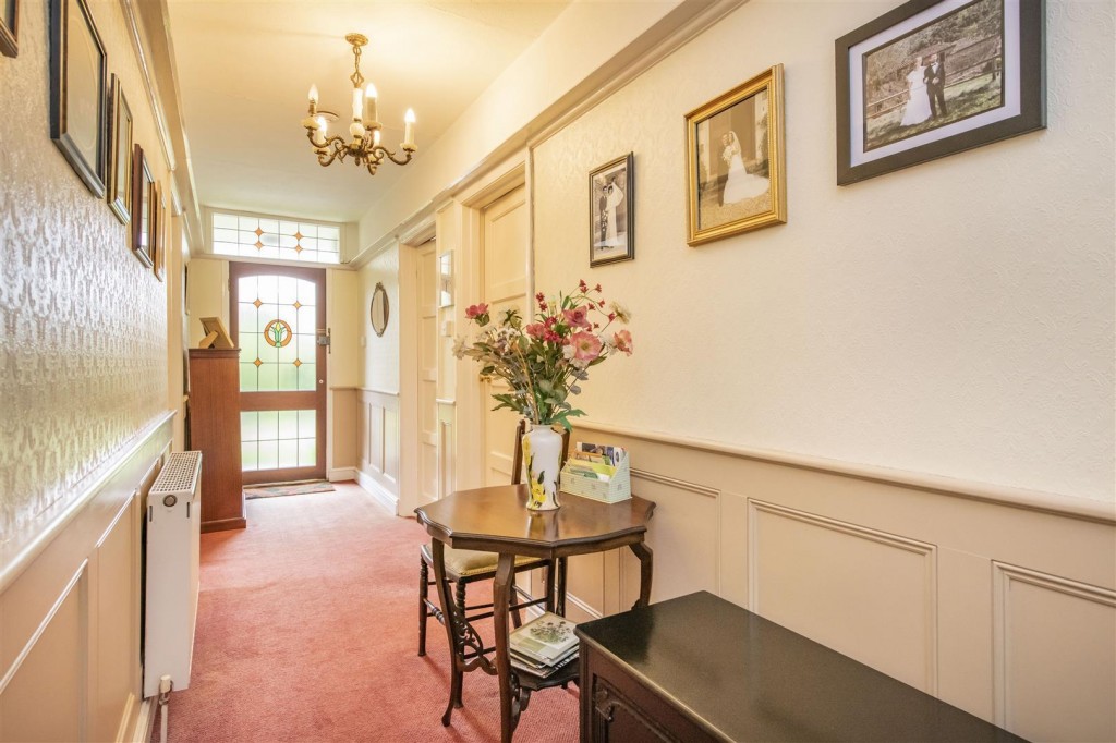 Burton Road, Finedon, Wellingborough, 2 bedroom, Bungalow