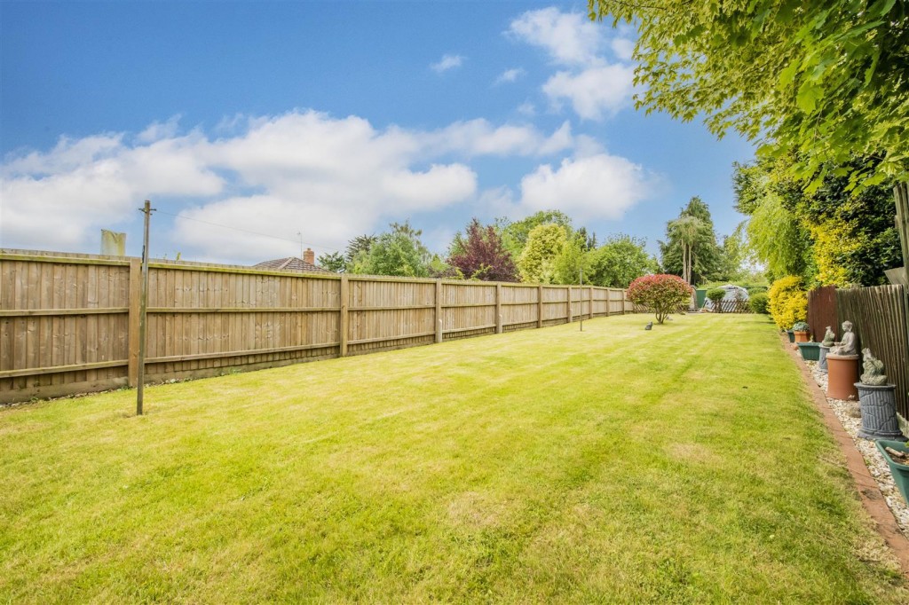 Copelands Road, Desborough, 2 bedroom, Bungalow