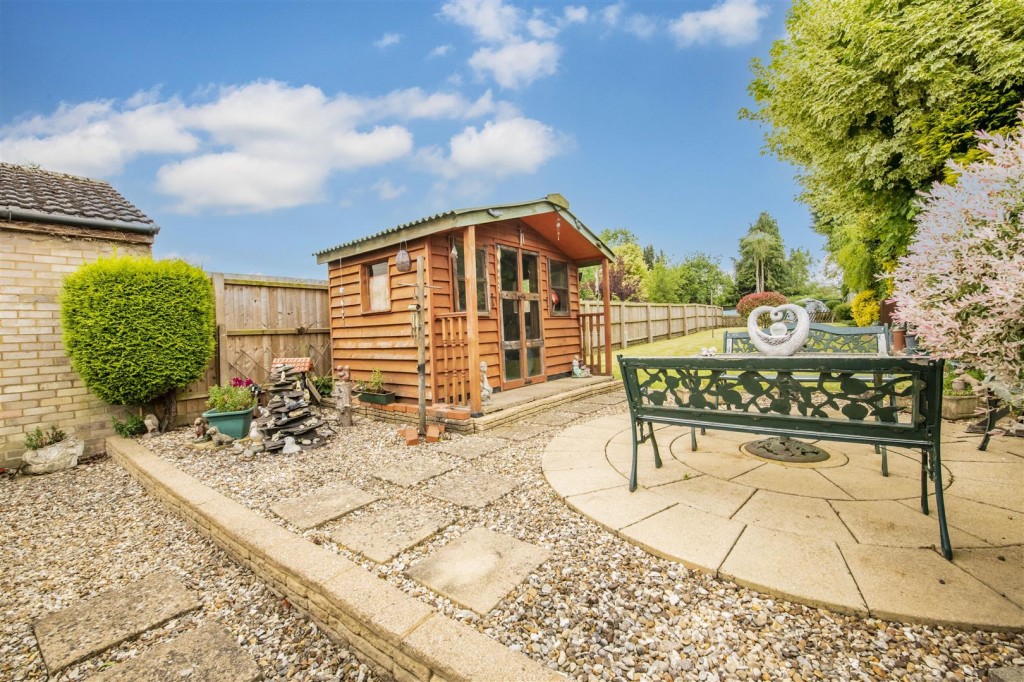 Copelands Road, Desborough, 2 bedroom, Bungalow