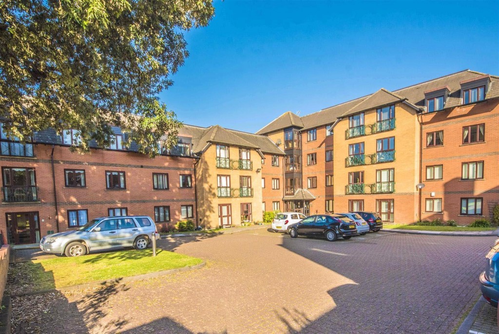 Oak Tree Court, Street, Kettering, 2 bedroom, Apartment