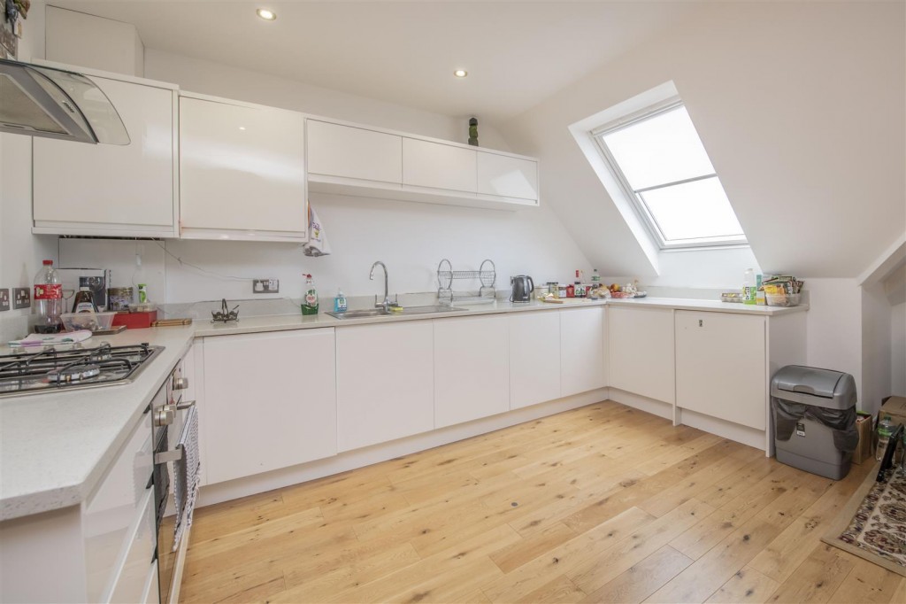 Cliftonville Road, Northampton, 2 bedroom, Flat