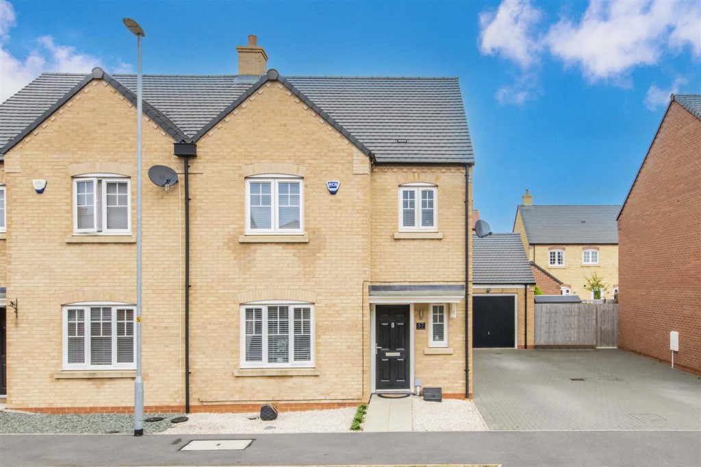 Cottesbrooke Way, Raunds, Wellingborough, 3 bedroom, House SemiDetached