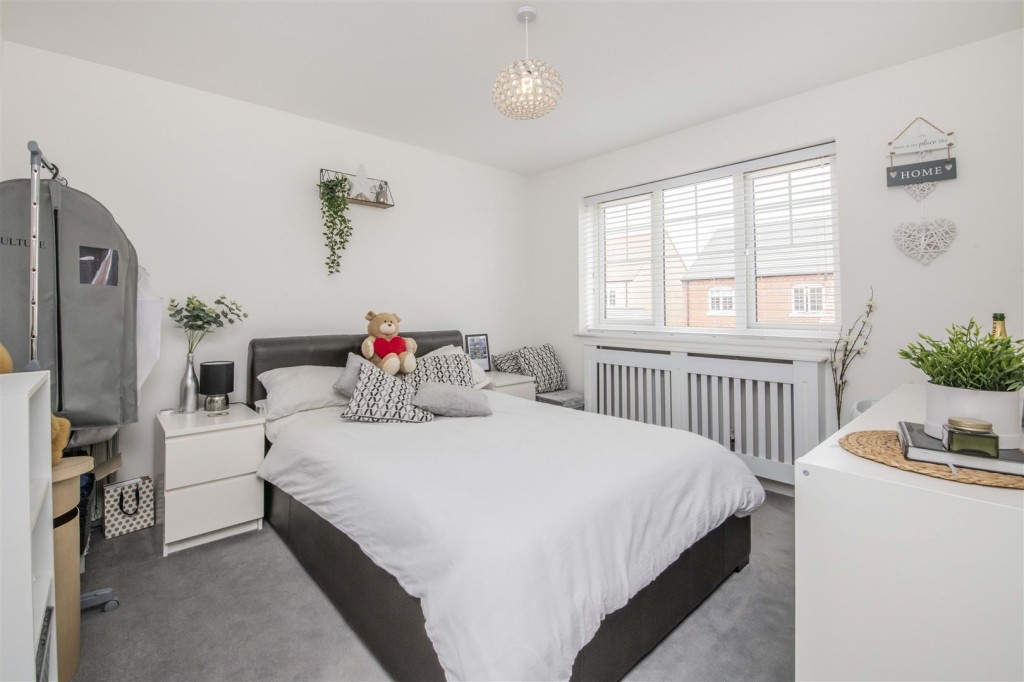 Cottesbrooke Way, Raunds, Wellingborough, 3 bedroom, House SemiDetached