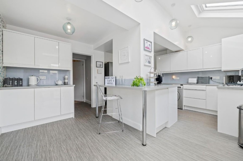 Braybrooke Road, Desborough, 4 bedroom, House SemiDetached