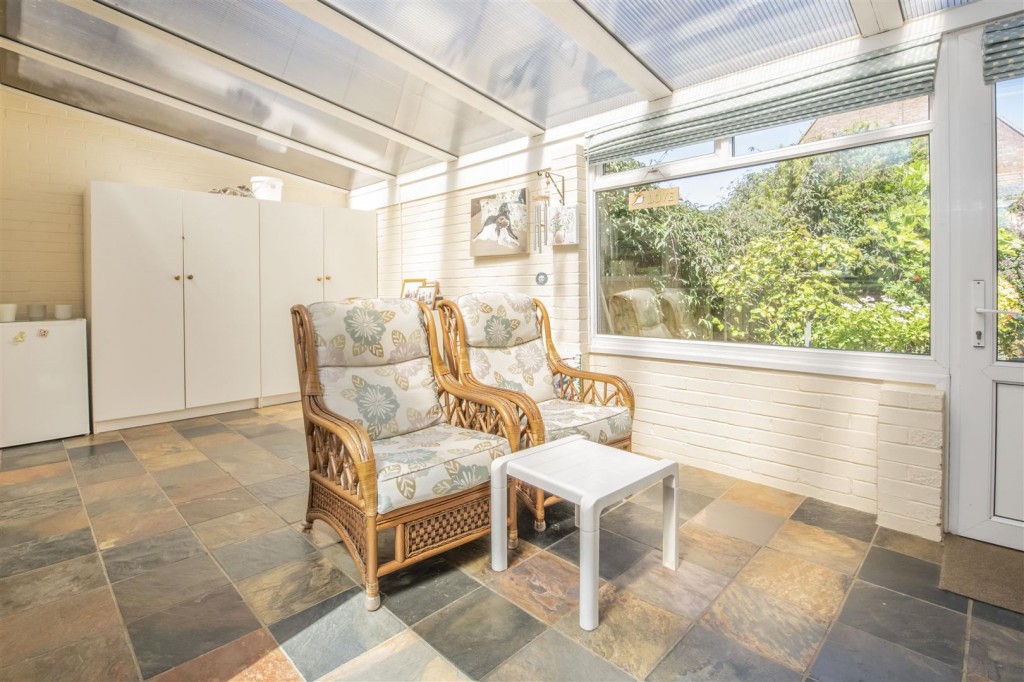 Bell Hill, Finedon, Wellingborough, 4 bedroom, House Detached