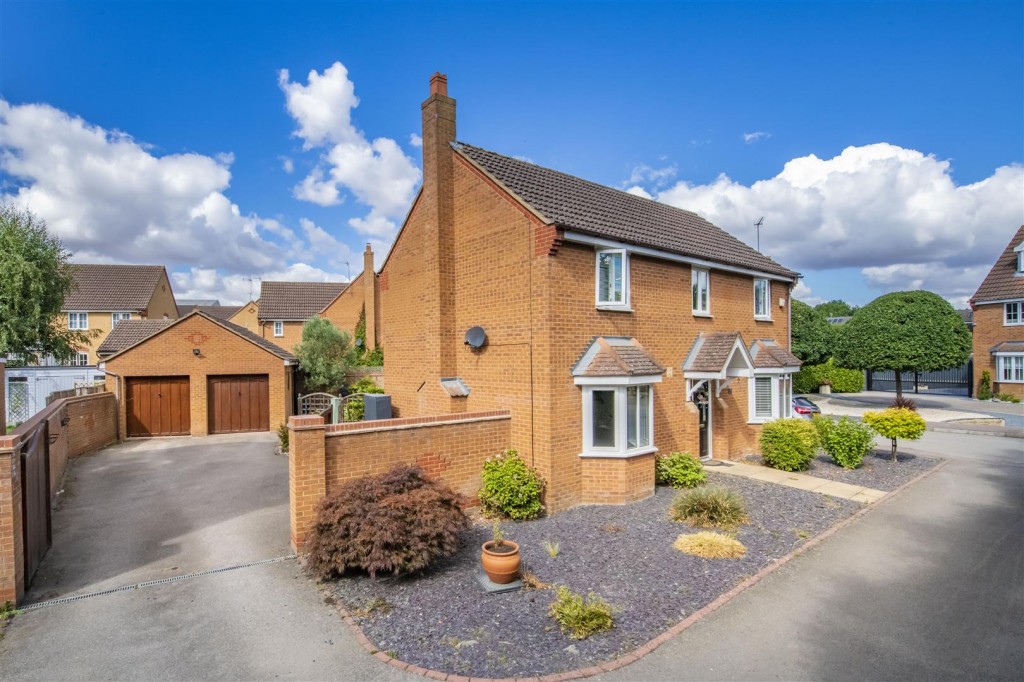 Malham Drive, Kettering, 4 bedroom, House Detached