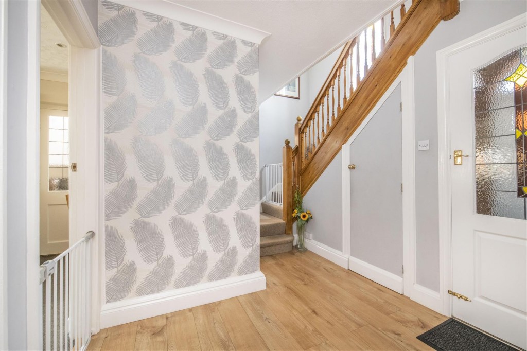 Greening Road, Rothwell, 3 bedroom, House Detached