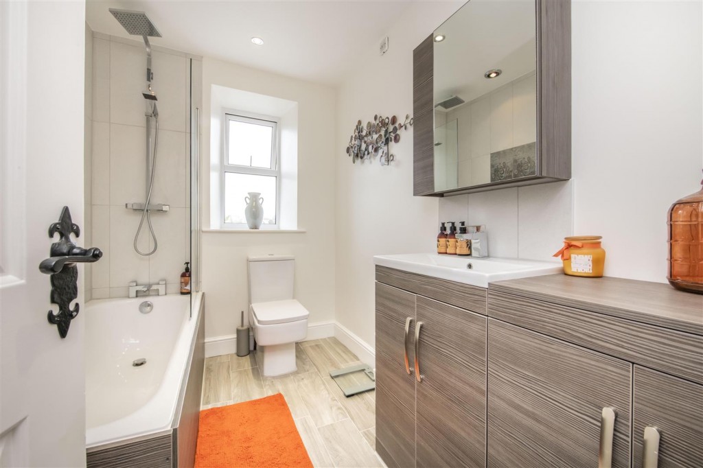 Cranford Road, Burton Latimer, Kettering, 4 bedroom, House