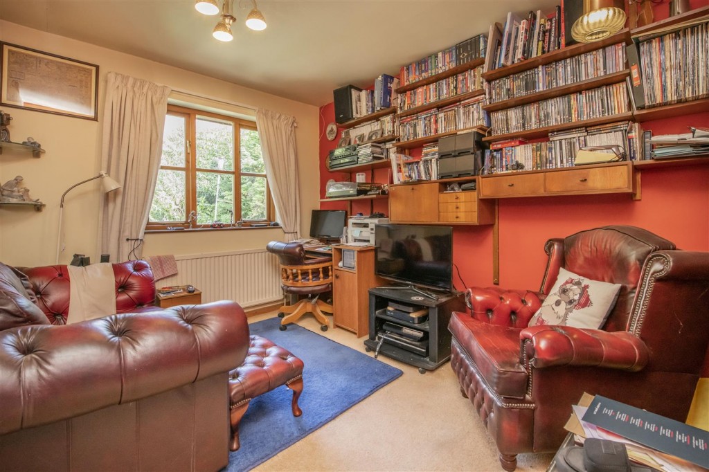 Northampton Road, Kettering, 3 bedroom, Bungalow