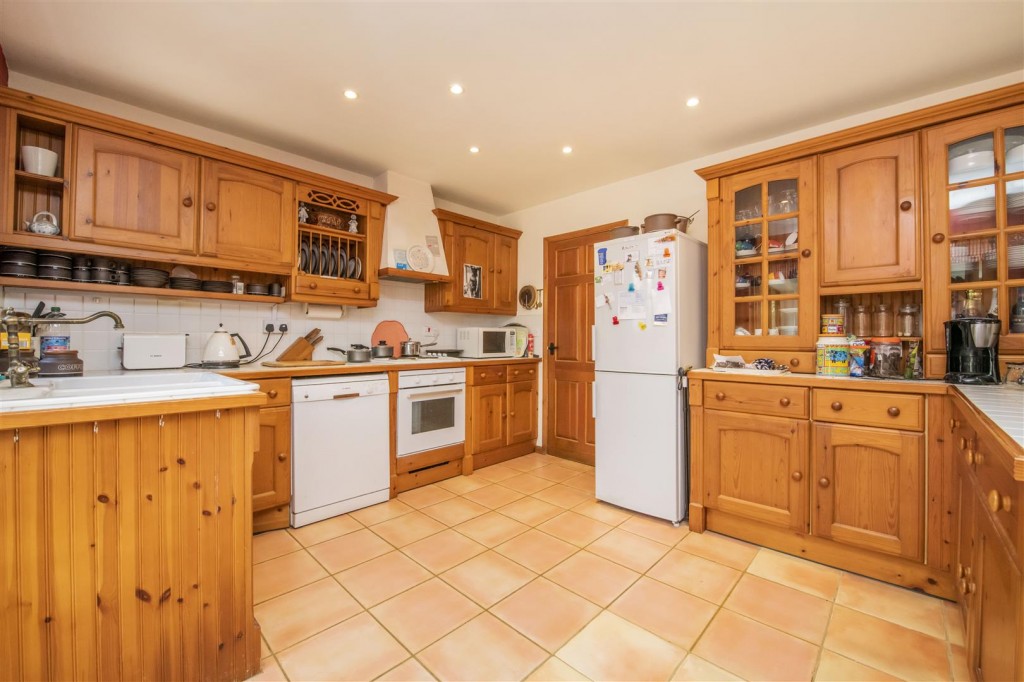 Northampton Road, Kettering, 3 bedroom, Bungalow