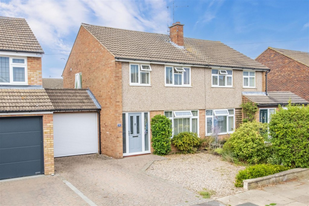 Beaufort Drive, Barton Seagrave, Kettering, 3 bedroom, House SemiDetached