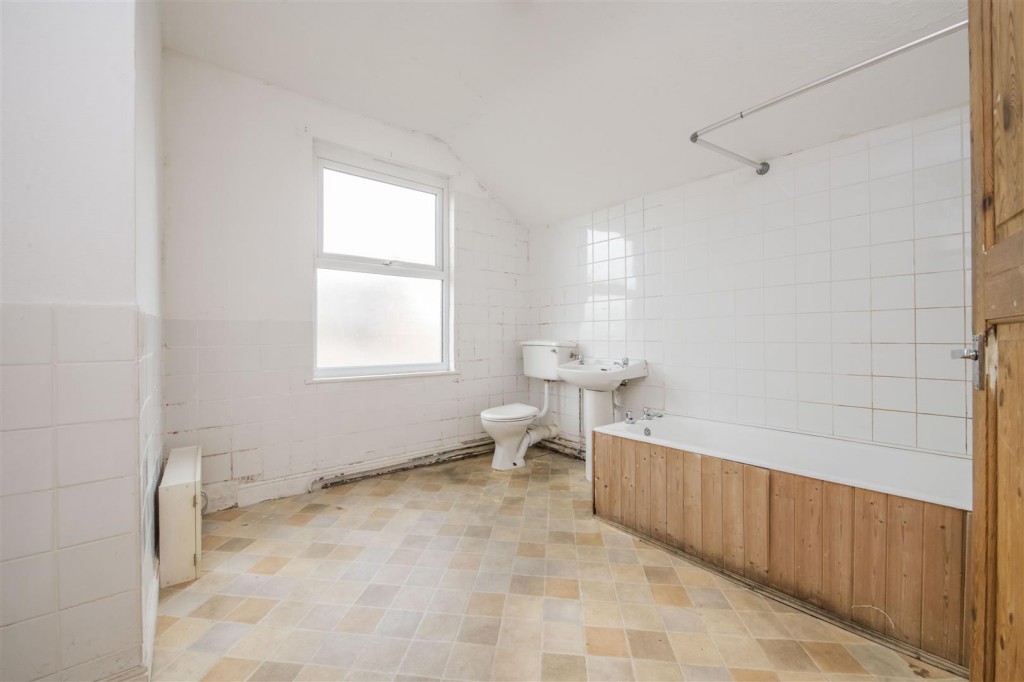 Melton Street, Kettering, 3 bedroom, House Mid Terrace