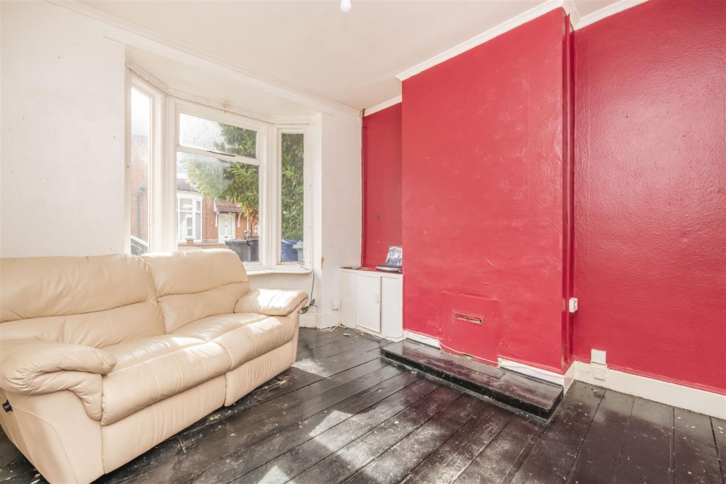 Melton Street, Kettering, 3 bedroom, House Mid Terrace