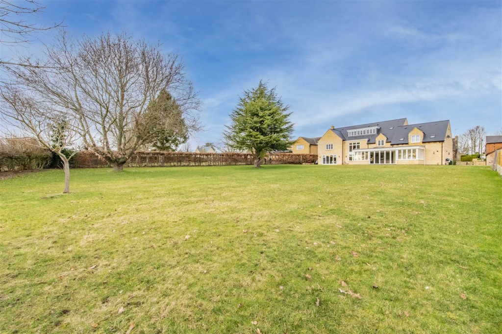 Weekley Wood Lane, Weekley, 6 bedroom, House Detached