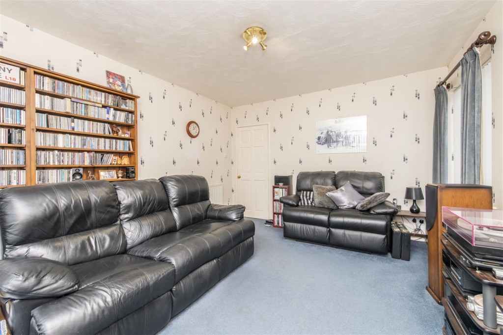 Derwent Crescent, Kettering, 2 bedroom, Bungalow