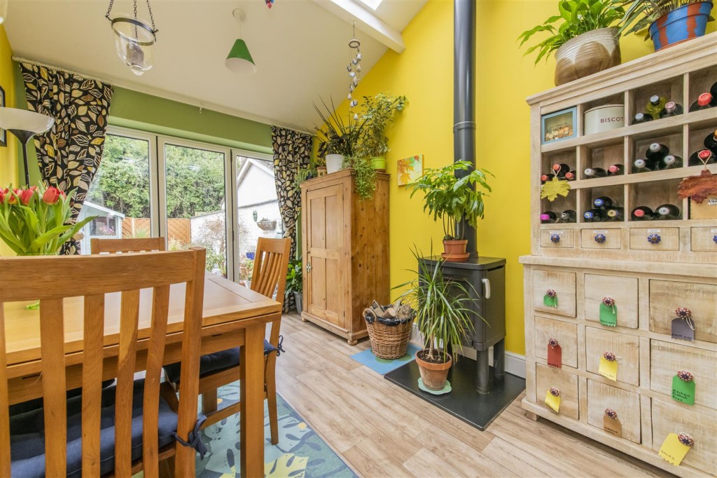 St. Michaels Road, Kettering, 3 bedroom, House SemiDetached