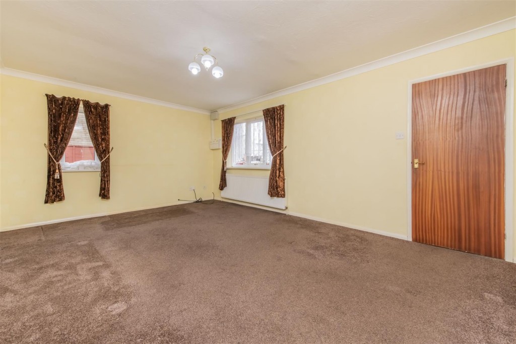 Spencer Street, Burton Latimer, 2 bedroom, Bungalow