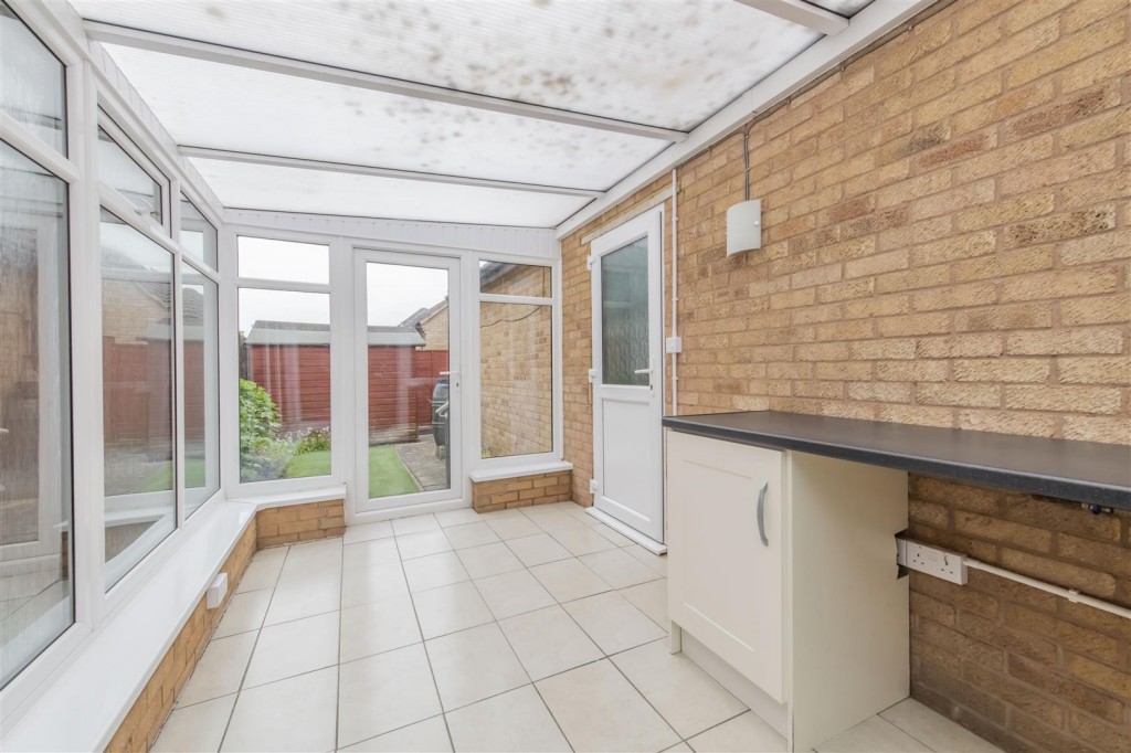 Spencer Street, Burton Latimer, 2 bedroom, Bungalow