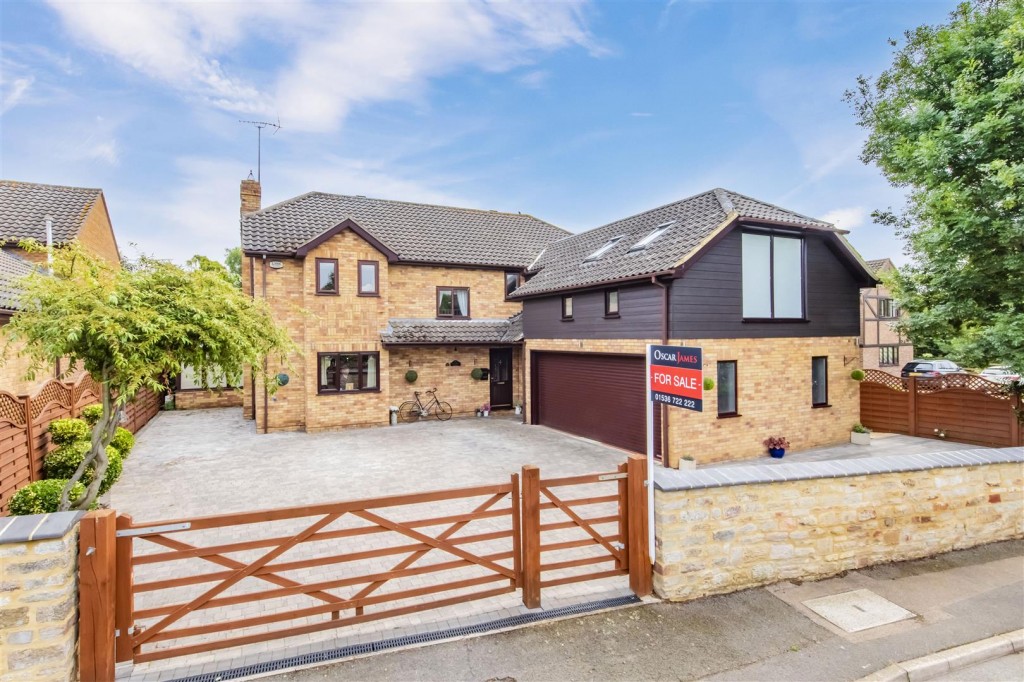 Wold Road, Burton Latimer, 5 bedroom, House Detached